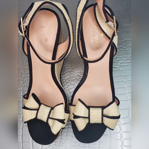 Kate Spade Platform Raffia Sandals - Picture 5 of 9